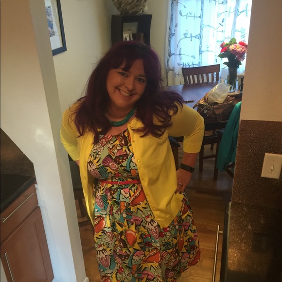 Meet your Posher, Karen - Picture 6 of 16